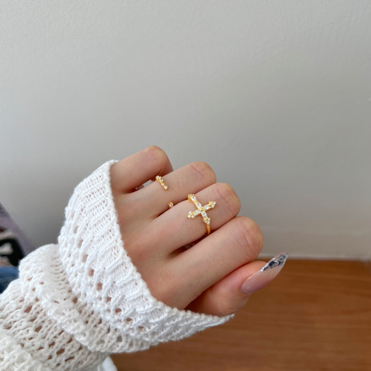 Cross Ring